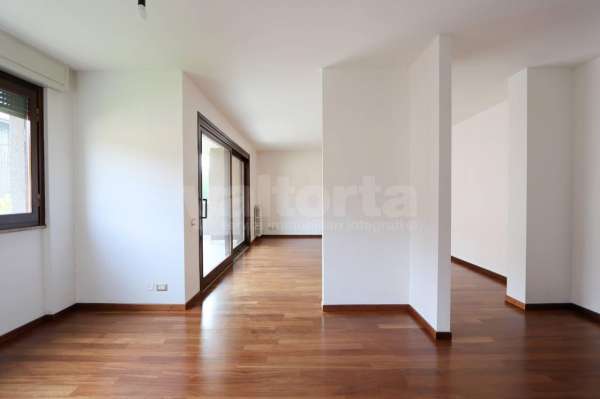 Foto Appartamento in affitto a Vedano Al Lambro
