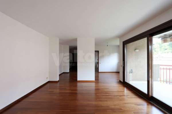 Foto Appartamento in affitto a Vedano Al Lambro