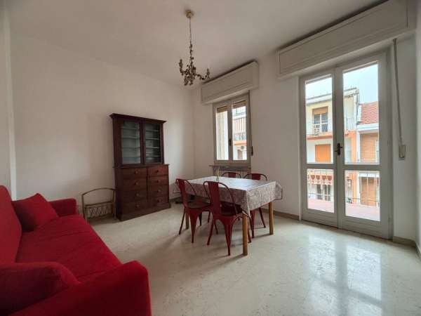 Foto Appartamento in affitto a Vercelli