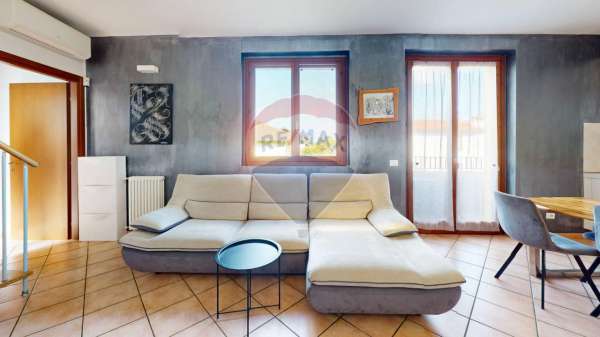 Foto Appartamento in affitto a Verderio