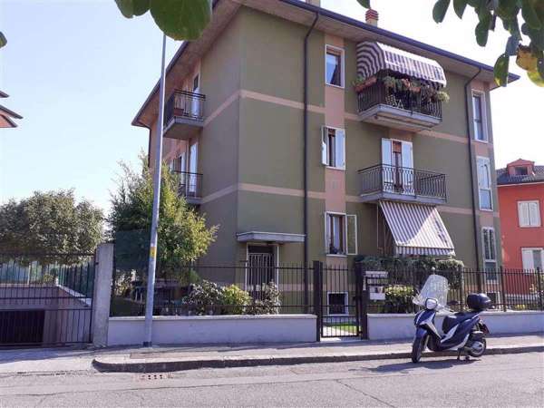 Foto Appartamento in affitto a Verona