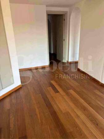 Foto Appartamento in affitto a Verona