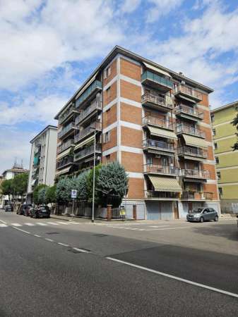 Foto Appartamento in affitto a Verona