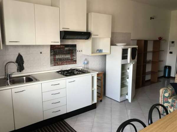 Foto Appartamento in Affitto a Verona Borgo Roma