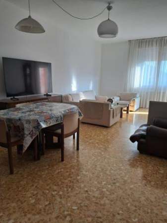 Foto Appartamento in affitto a Vezzano Ligure 80 mq  Rif: 1324264