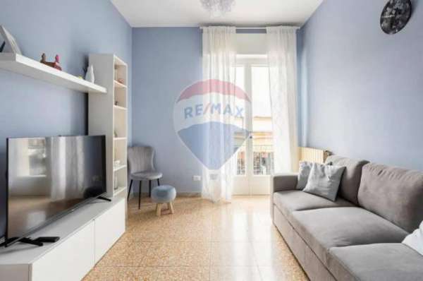 Foto Appartamento in affitto a Viareggio - 5 locali 90mq
