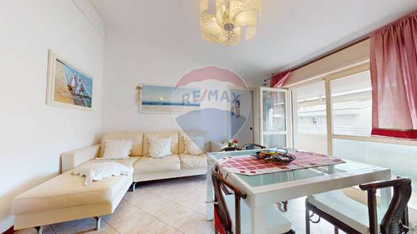 Foto Appartamento in affitto a Viareggio