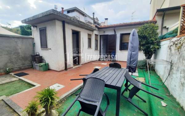 Foto Appartamento in affitto a Viareggio