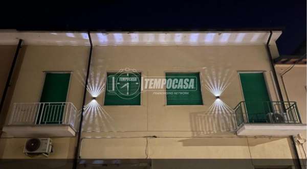 Foto Appartamento in affitto a Viareggio