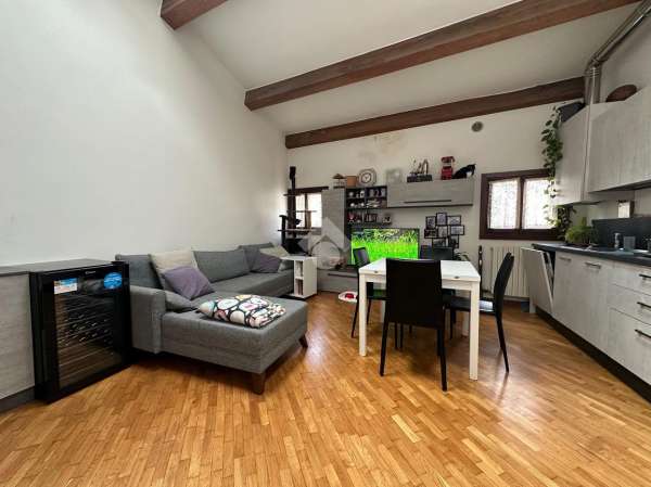 Foto Appartamento in affitto a Vicenza