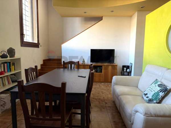 Foto Appartamento in affitto a Vicenza