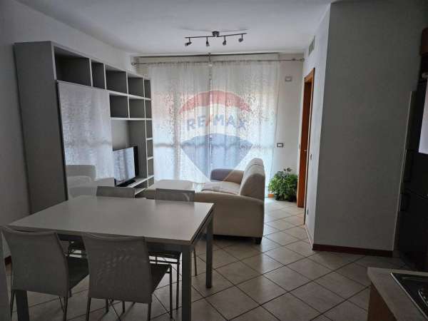 Foto Appartamento in affitto a Vimodrone