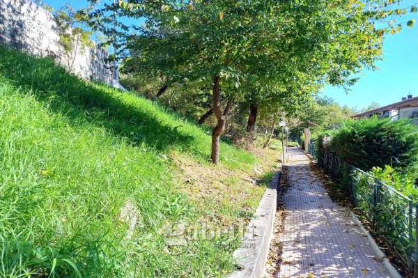 Foto Appartamento in affitto a Vinchiaturo