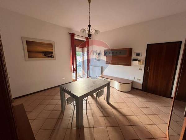 Foto Appartamento in affitto a Viterbo
