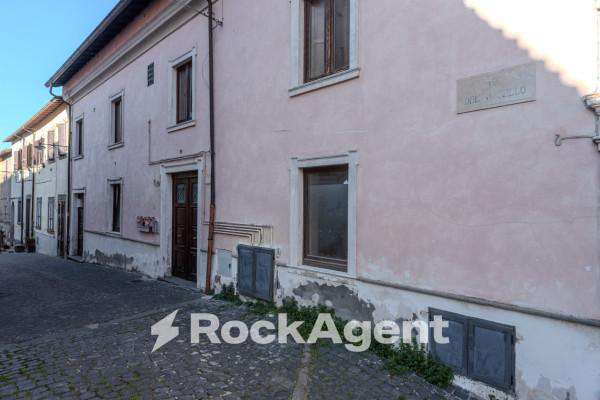 Foto Appartamento in affitto a Viterbo