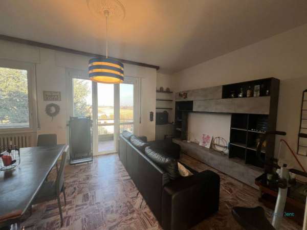 Foto Appartamento in Affitto a Zibido San Giacomo