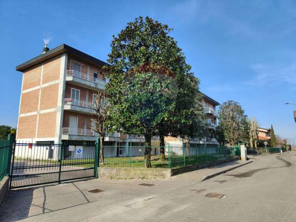 Foto Appartamento in affitto a Zibido San Giacomo