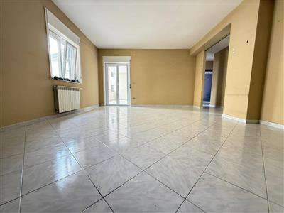 Foto Appartamento in Affitto di 110mq