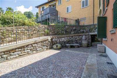 Foto Appartamento in Affitto di 78mq