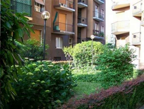 Foto APPARTAMENTO IN CONDIVISIONE  2 CAMERE INDIPENDENTI