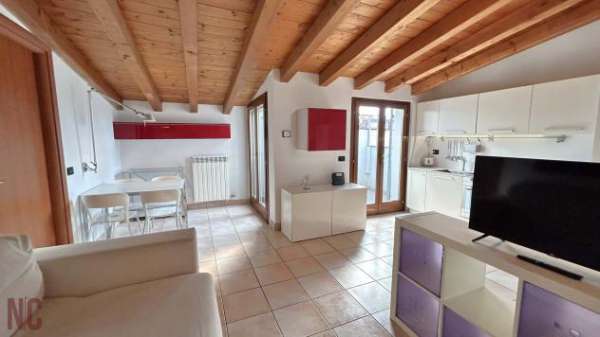 Foto Appartamento in Via Rossi Pellegrino - zona Dergano, Affori, Bovisa, Sacco