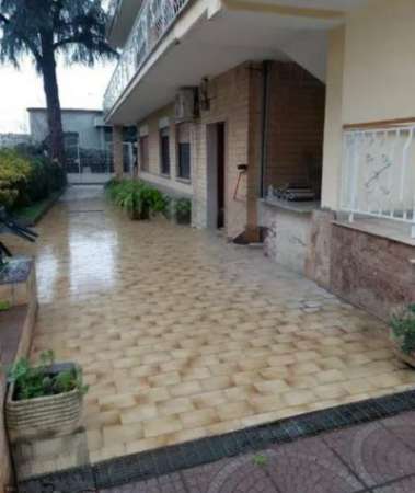 Foto Appartamento in villa a Torre Maura Via delle Rondini