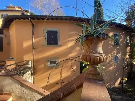Foto APPARTAMENTO IN VILLA CON TERRAZZO  PANORAMICO  MQ. 140 IDEALE PER IMPRESE EDILI