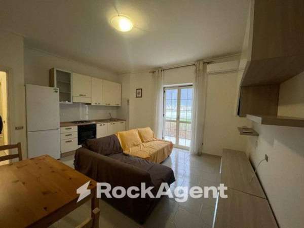 Foto Appartamento in villa in affitto a Angri