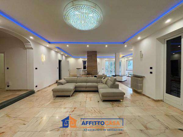 Foto Appartamento in villa in affitto a Moncalieri