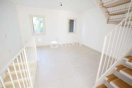 Foto APPARTAMENTO INDIPENDENTE in Affitto, 3 Locali, 75 mq, FONTE