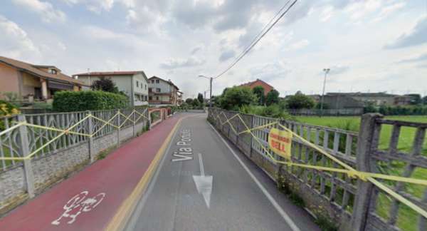 Foto Appartamento mansardato con balcone e terrazzo - Libero subito