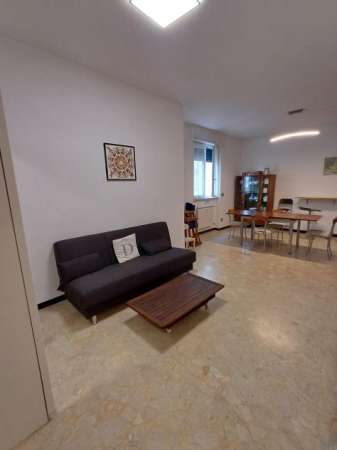 Foto Appartamento solo contratto transitorio o studenti