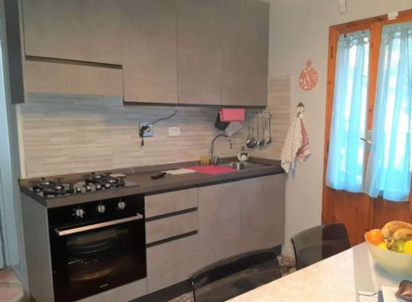 Foto Appartamento termo autonomo con terrazzo