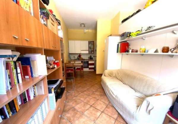 Foto Appartamento termoautonomo a Bologna con posto auto