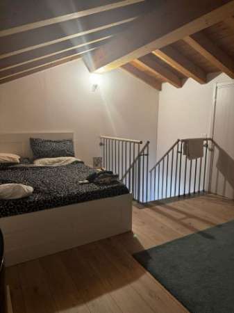 Foto Appartamento tre locali con doppi servizi