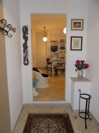 Foto Appartamento trilocale zona Gallaratese