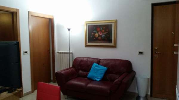 Foto Appartamento/camere Battistini vicino metro (50m)