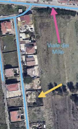 Foto Area recintata - 700mq uso deposito e mezzi