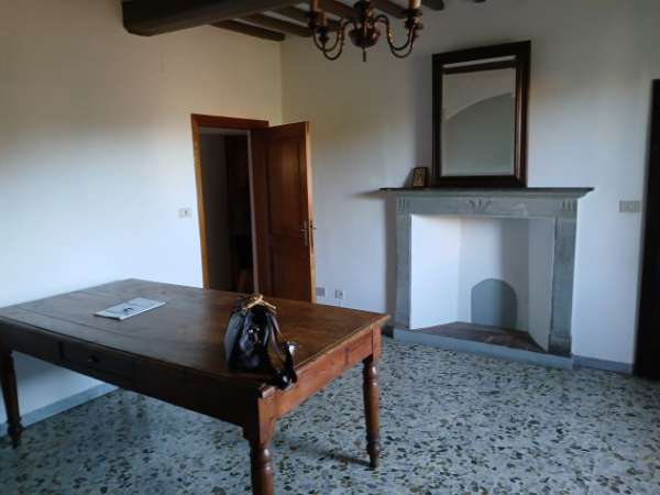 Foto AREZZO VIA ANCONETANA VICINANZE FONTEROSA