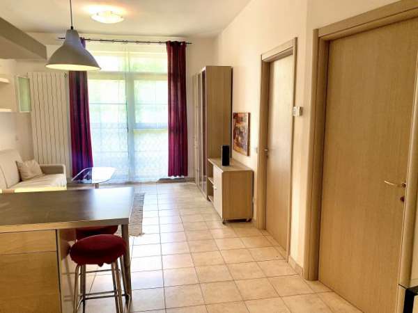 Foto Arredato 65mq con terrazzo in zona Corvetto libero giugno 2025