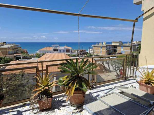 Foto Attico in affitto a Anzio