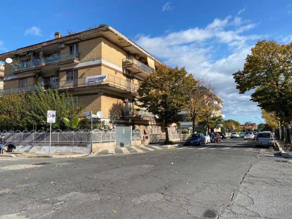 Foto Attico in affitto a Ciampino