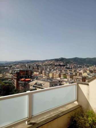 Foto Attico in affitto a Genova, Albaro, Boccadasse