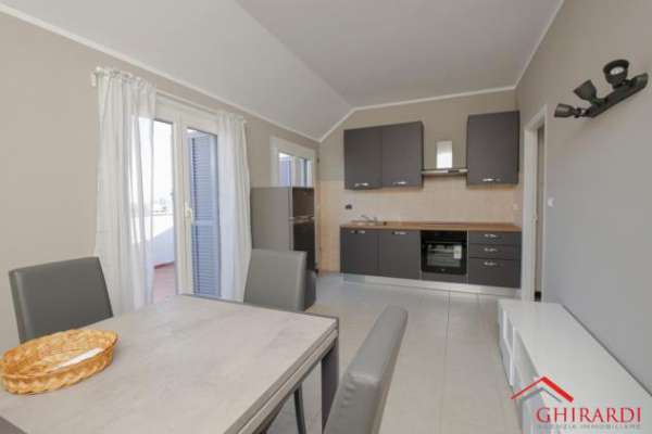 Foto Attico in affitto a Genova