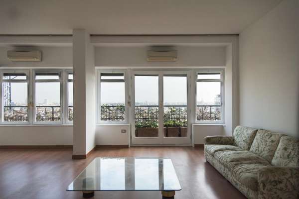 Foto Attico in affitto a Milano