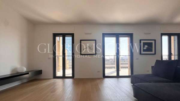 Foto Attico in affitto a Milano