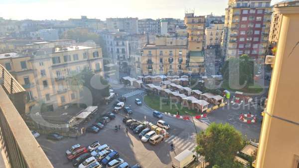 Foto Attico in affitto a Napoli