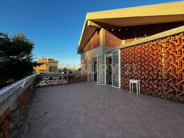 Foto Attico in affitto a Roma