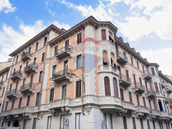 Foto Attico in affitto a Torino