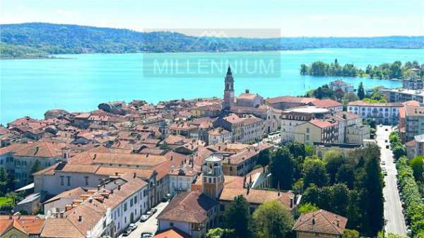 Foto Attico/Mansarda - Arona . Rif.: 1800afft